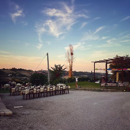 Chiaraluce Country House Massignano Ngoại thất bức ảnh