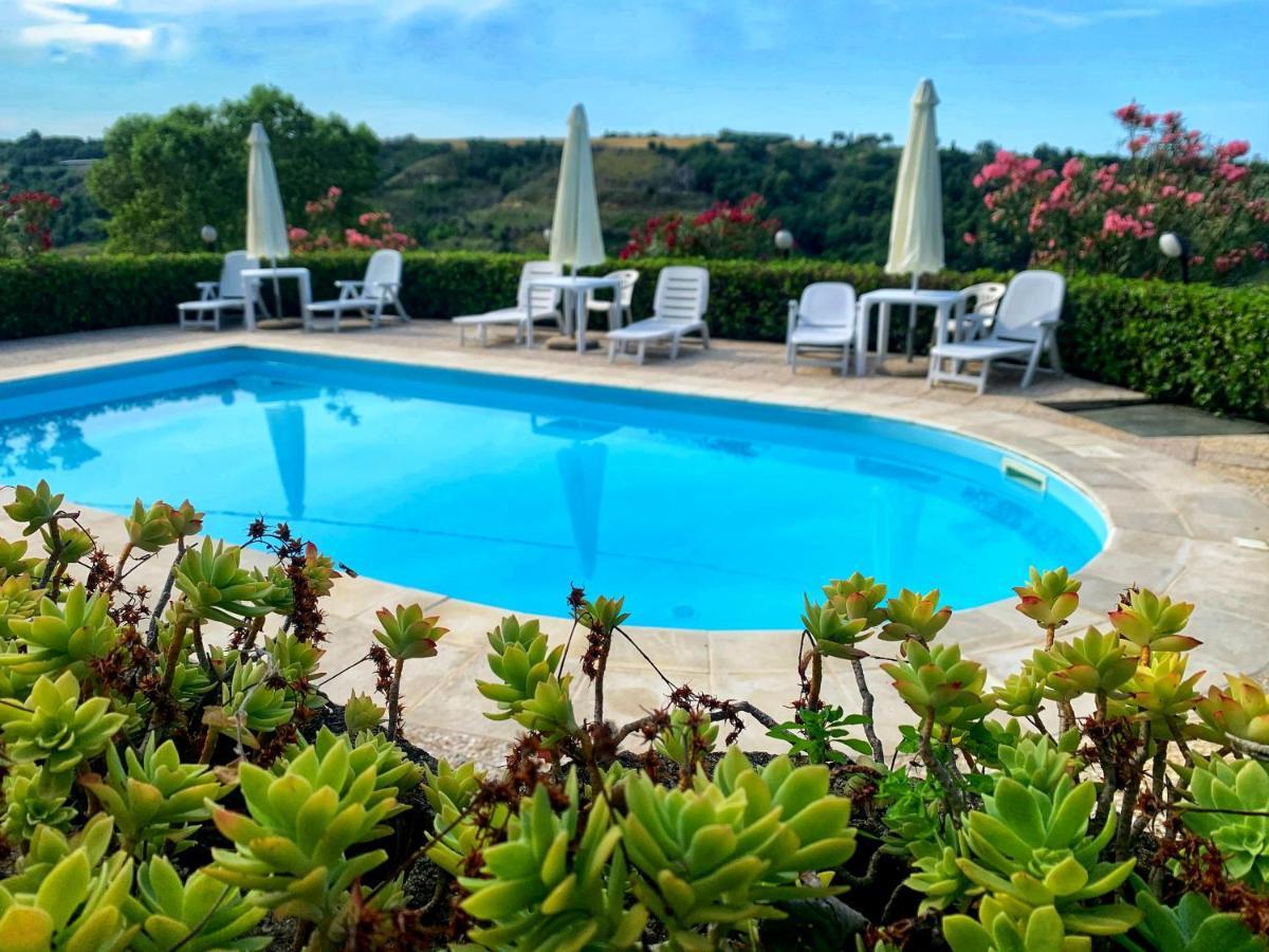 Chiaraluce Country House Massignano Ngoại thất bức ảnh